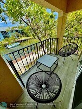 1105 Lake Shore Dr in Lake Park, FL - Building Photo - Building Photo