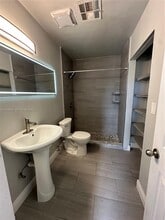 18356 NW 68th Ave in Hialeah, FL - Building Photo - Building Photo