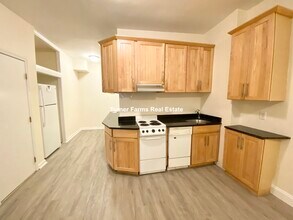 19 Aberdeen St, Unit 4 in Boston, MA - Building Photo - Building Photo