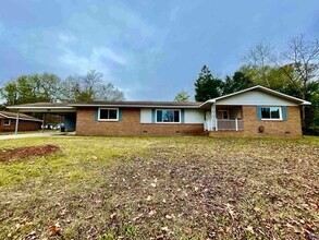 107 Evelyn Dr in Centerville, GA - Building Photo - Building Photo