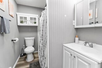 127 Clearfield St in Freemansburg, PA - Building Photo - Building Photo