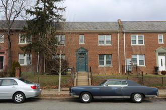 1838 C St SE in Washington, DC - Building Photo - Building Photo