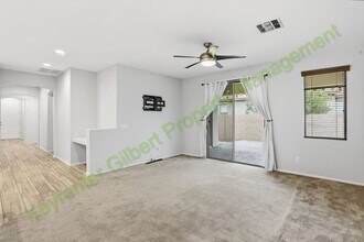 3469 E Turnberry Dr in Gilbert, AZ - Building Photo - Building Photo