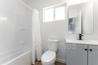 851 N Rural St in Indianapolis, IN - Building Photo - Building Photo