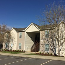 Weaverville Commons in Weaverville, NC - Building Photo - Building Photo