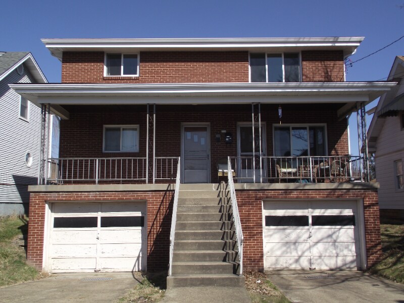 239 Boden Ave in Carnegie, PA - Building Photo