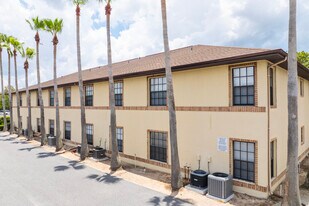 Palms at Marine in Spring Hill, FL - Building Photo