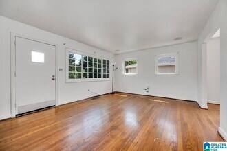 5321 Crestwood Blvd in Birmingham, AL - Building Photo - Building Photo