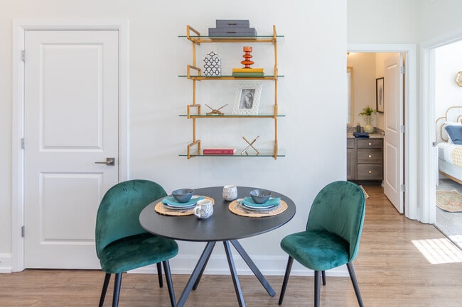 Skytop Apartments