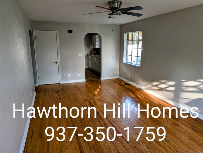 2736 Springmont Ave in Dayton, OH - Building Photo - Building Photo