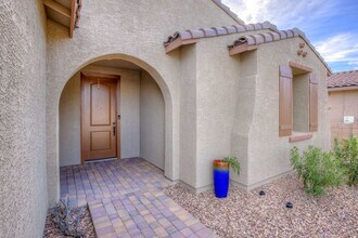 2272 W Alamo Spring Loop in Oro Valley, AZ - Building Photo - Building Photo