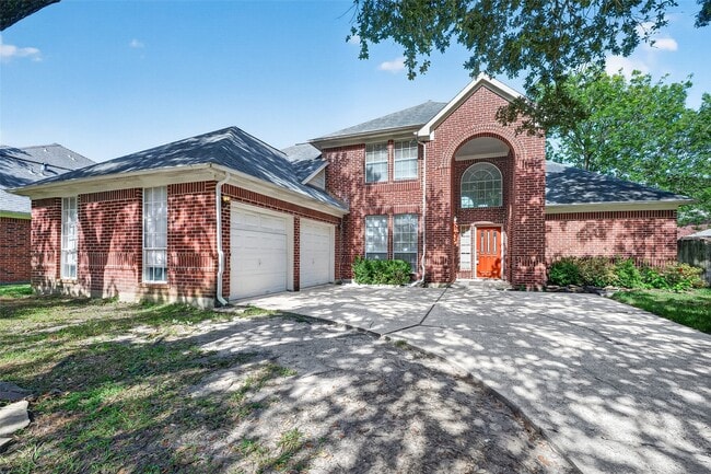 2411 Charter Oaks Ct