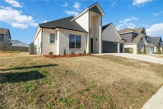 500 Apollo Dr in Centerton, AR - Building Photo - Building Photo