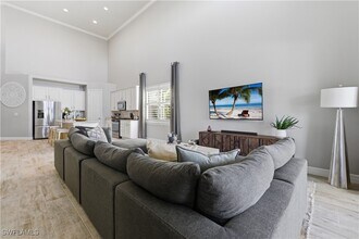 7209 Wilton Dr N in Naples, FL - Building Photo - Building Photo