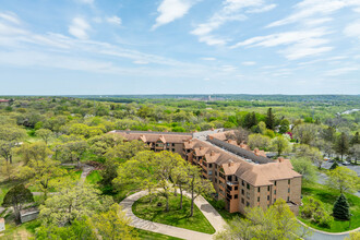 Minnesota Valley Country Club Condos in Minneapolis, MN - Building Photo - Building Photo