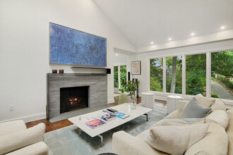 29 Otter Trail in Westport, CT - Building Photo - Building Photo