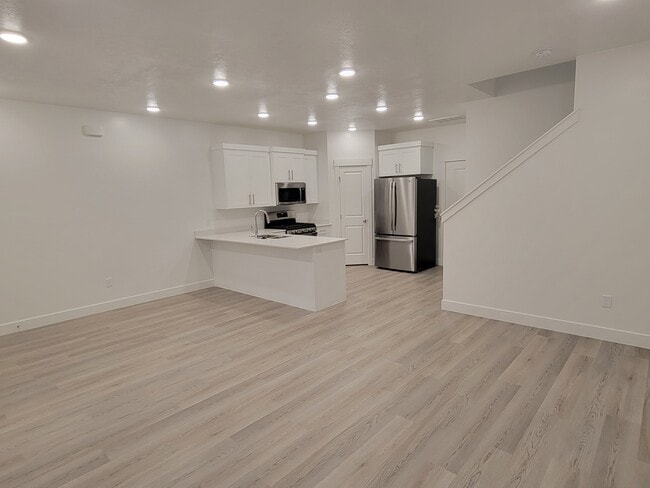 3097 S 350 W in Nibley, UT - Building Photo - Building Photo