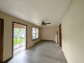 4515 Booker St in Beaumont, TX - Building Photo - Building Photo