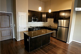 The Balconies Downtown in Waco, TX - Building Photo - Interior Photo