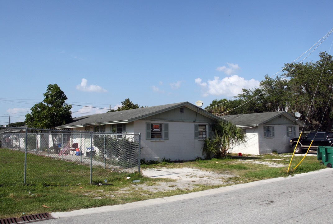 Thomasville Apartments in Palmetto, FL - Building Photo