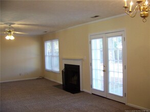 4308 Buckhurst Dr in Hope Mills, NC - Building Photo - Building Photo