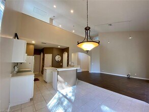 74 Burnt Pine Dr in Naples, FL - Building Photo - Building Photo