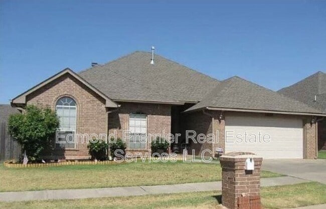 property at 17037 Woodvine Dr