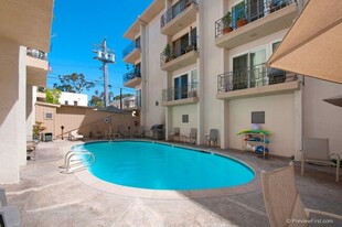 3421 Park Blvd, Unit 205 in San Diego, CA - Building Photo