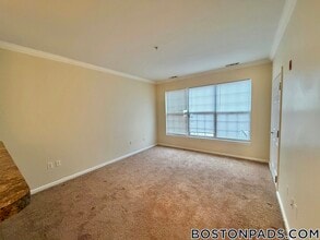 311 Lowell St, Unit 1122 in Andover, MA - Building Photo - Building Photo