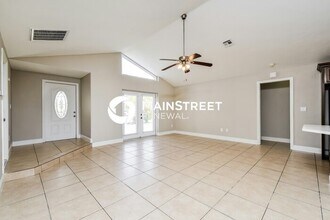 620 SE 11th Ave in Cape Coral, FL - Building Photo - Building Photo