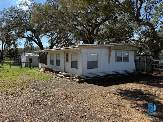 property at 37814 W Daughtery Rd