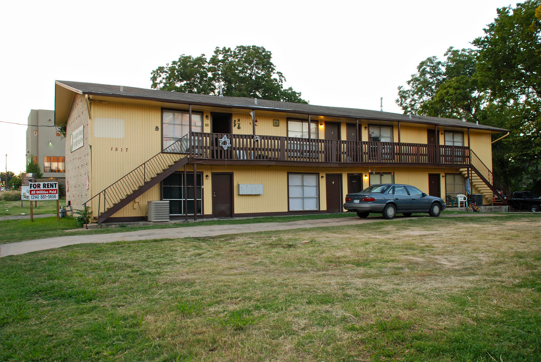 1517 N Haskell Ave in Dallas, TX - Foto de edificio