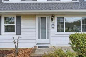 46 Glenwood Ave in Parsippany Troy Hills, NJ - Building Photo - Building Photo