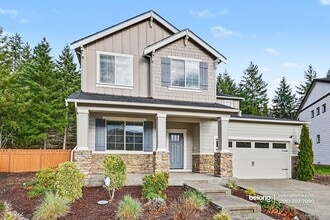 12819 192nd Pl E in Bonney Lake, WA - Building Photo - Building Photo