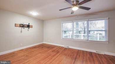 2 Clement Dr in Somerdale, NJ - Building Photo - Building Photo