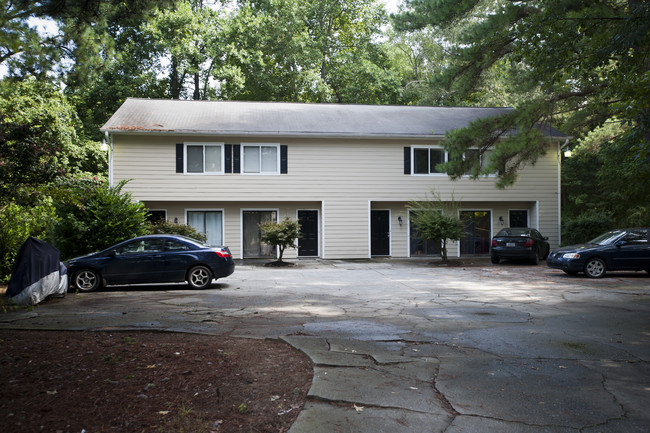 6355 McEachern Way in Peachtree Corners, GA - Building Photo - Building Photo