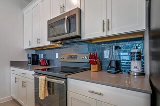 5045 Windermere Ave in Kissimmee, FL - Building Photo - Building Photo