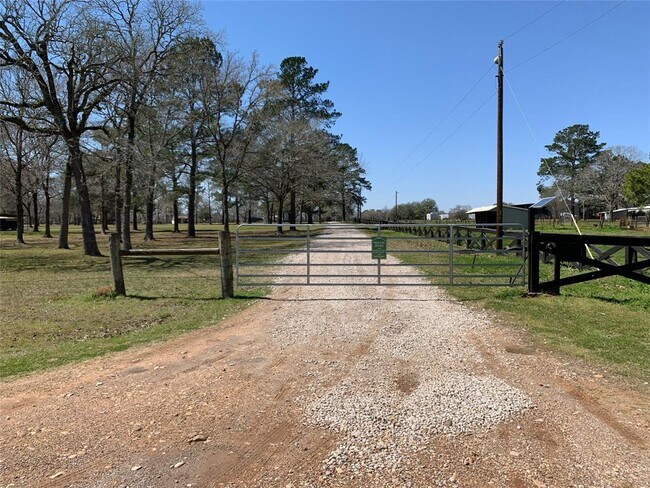 29229 Sheffield Rd in Hockley, TX - Building Photo - Building Photo