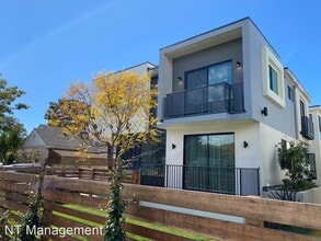 8389 Dunbarton Ave in Los Angeles, CA - Building Photo - Building Photo