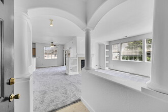 8968 Gray Fox Dr in Thornton, CO - Building Photo - Building Photo