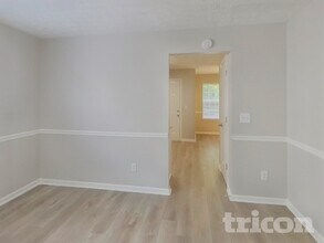 4421 Gladewood Run in Union City, GA - Building Photo - Building Photo