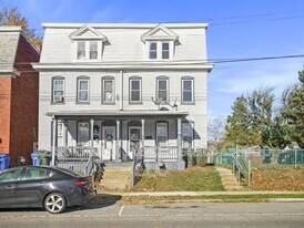 111 West Side Ave in Hagerstown, MD - Building Photo