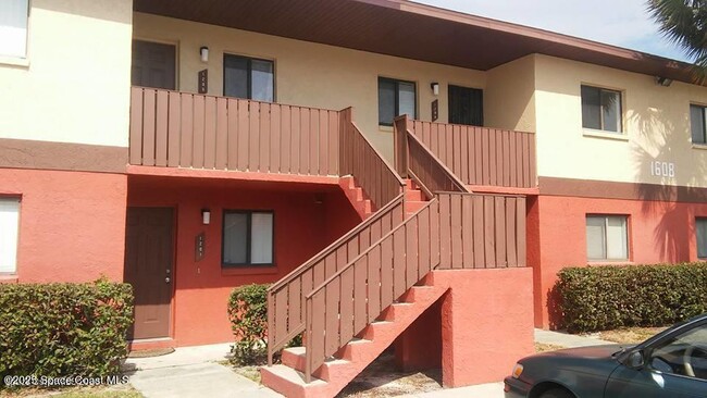 1608 University Ln in Cocoa, FL - Building Photo - Building Photo