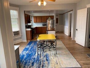 1502 Central Ave, Unit Downstairs in Sandusky, OH - Foto de edificio - Building Photo