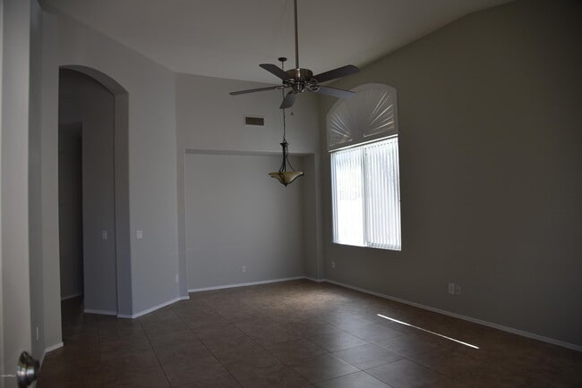 1365 W Musket Way in Chandler, AZ - Building Photo - Building Photo