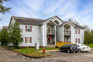 Paris Pointe Apartments in Paris, KY - Building Photo