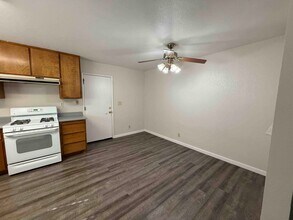4300 69th St in Sacramento, CA - Building Photo - Building Photo