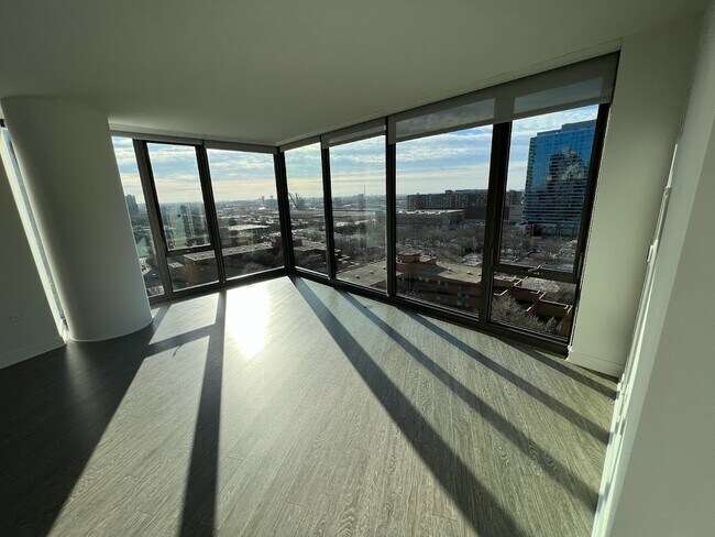 805 S State St in Chicago, IL - Foto de edificio - Building Photo