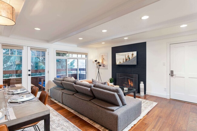 property at 747 S Galena St