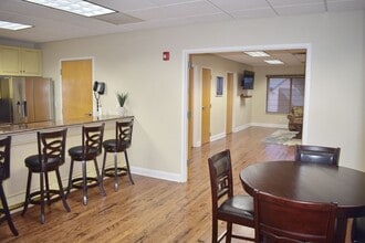 850 Engineers Rd in Belle Chasse, LA - Building Photo - Building Photo